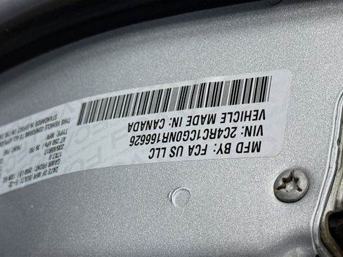 Used 2022 Chrysler Voyager LX FWD image 38