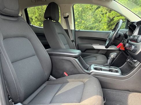 Used 2022 Chevrolet Colorado LT w/ LT Convenience Package RWD image 28