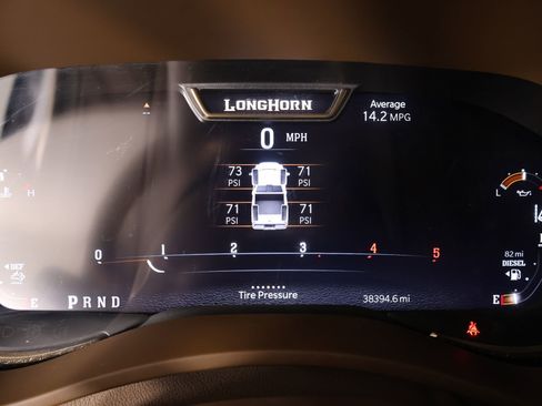 Used 2024 RAM 2500 Limited w/ Safety Group AWD/4WD image 4