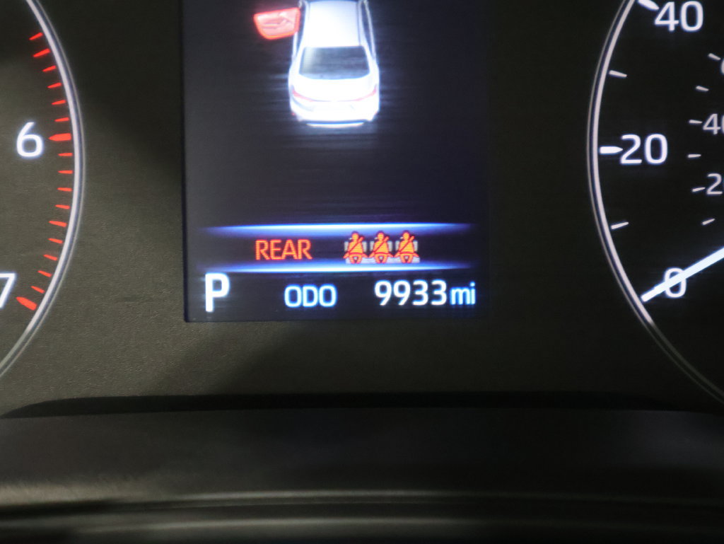 Used 2025 Toyota Corolla LE FWD image 37