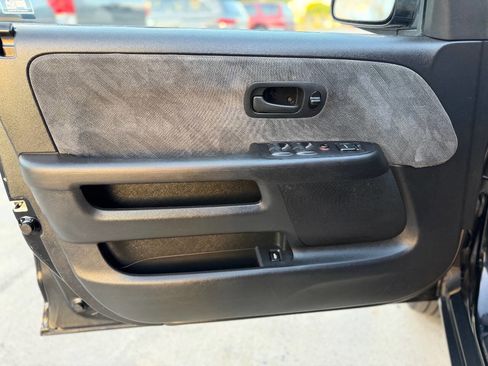 Used 2003 Honda CR-V EX image 15