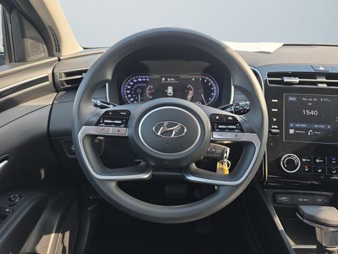 Used 2024 Hyundai Tucson SE AWD/4WD image 14
