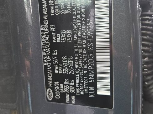 Used 2025 Hyundai Santa Fe SEL AWD/4WD image 13