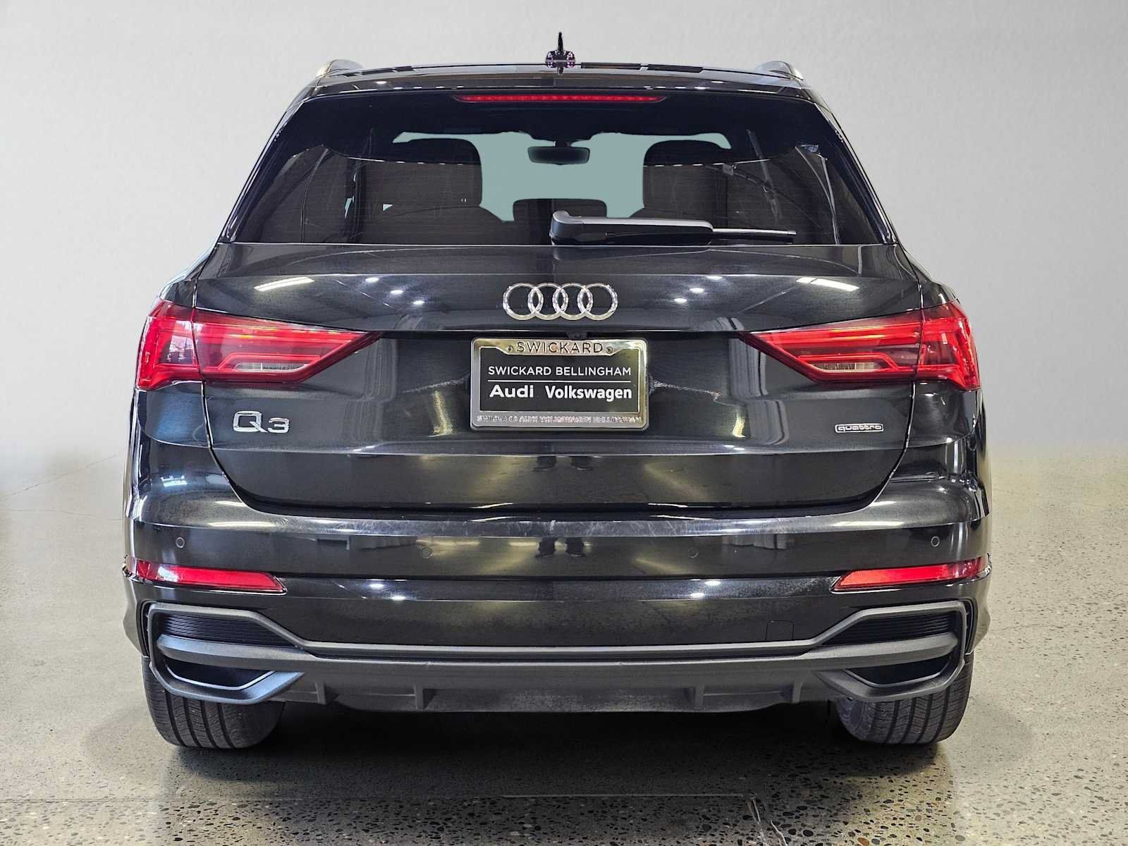 Used 2025 Audi Q3 2.0T Premium AWD/4WD image 4