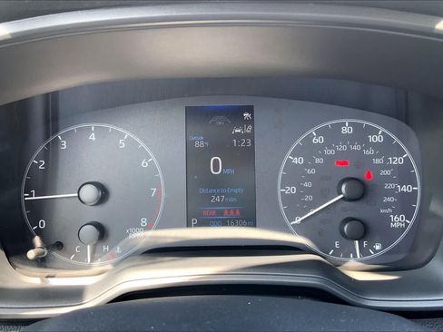 Used 2023 Toyota Corolla LE FWD image 25