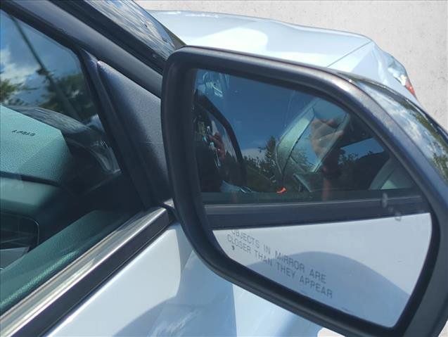 Used 2022 Ford Explorer Limited RWD image 8