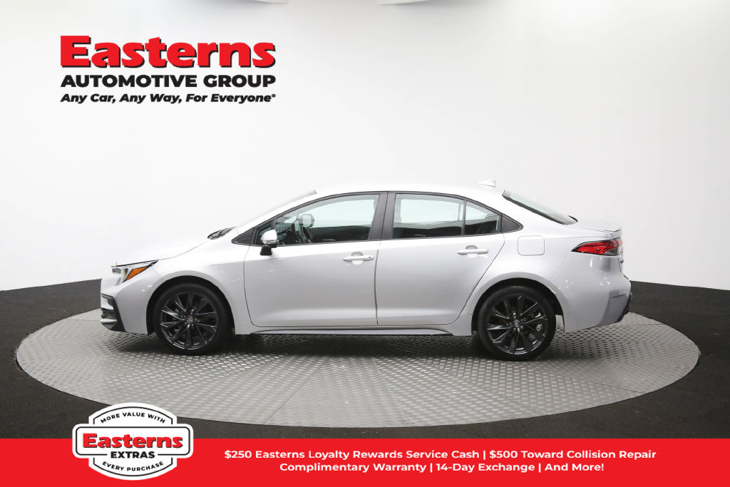Used 2024 Toyota Corolla SE FWD image 61