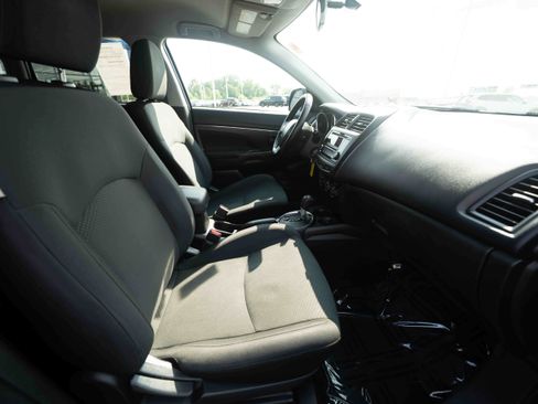 Used 2015 Mitsubishi Outlander Sport ES AWD/4WD image 26