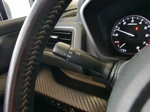 Used 2023 Subaru Ascent Premium w/ Convenience Package image 28