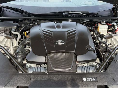 Used 2021 Lexus LC 500 Convertible w/ Touring Package RWD image 28