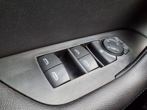 Used 2021 Chevrolet Blazer LT AWD/4WD image 21