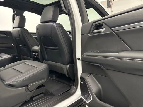 New 2026 GMC Acadia Elevation w/ Elevation Premium Package image 38