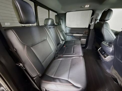 Used 2023 Ford F150 Lariat w/ FX4 Off-Road Package AWD/4WD image 28