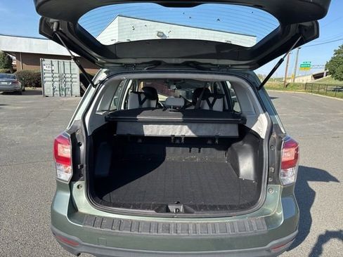 Used 2018 Subaru Forester 2.5i w/ Alloy Wheel Package image 14