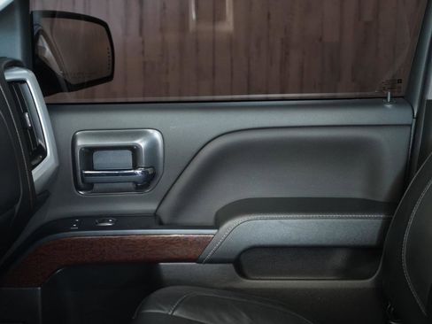 Used 2018 GMC Sierra 1500 SLT image 31