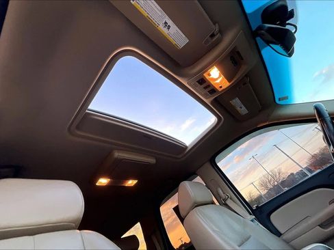 Used 2008 Chevrolet Tahoe LTZ w/ LTZ Preferred Equipment Group image 30