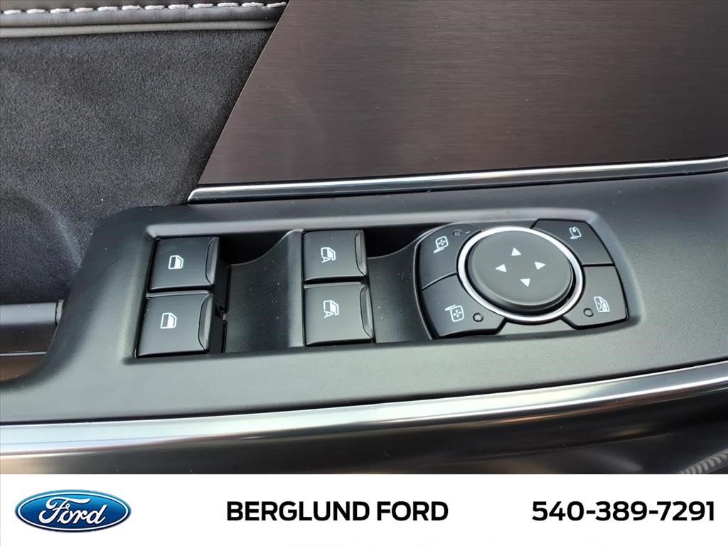 New 2026 Ford F150 Platinum w/ Equipment Group 702A High AWD/4WD image 13