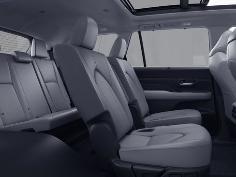 New 2026 Toyota Grand Highlander Limited image 29