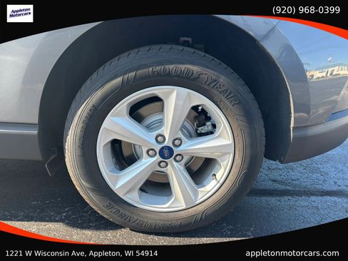 Used 2022 Ford Edge SE AWD/4WD image 14