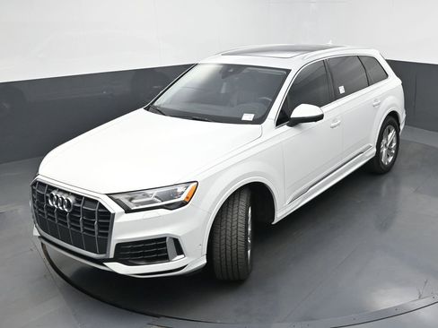 Used 2023 Audi Q7 3.0T Premium Plus image 33