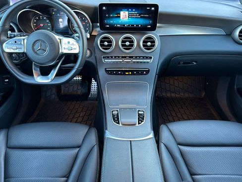Used 2022 Mercedes-Benz GLC 300 GLC 300 image 14
