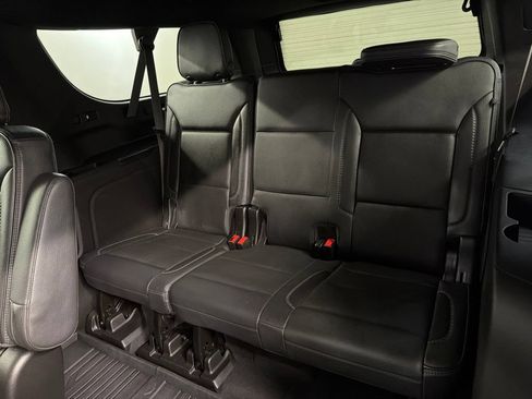 Used 2021 GMC Yukon XL Denali w/ Denali Ultimate Package AWD/4WD image 32