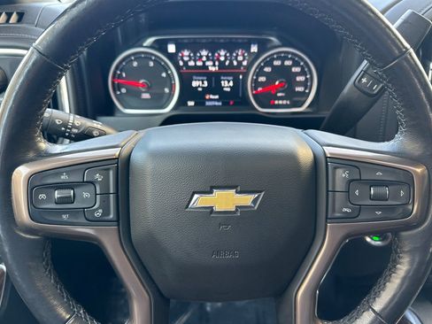 Used 2022 Chevrolet Silverado 3500 High Country image 27