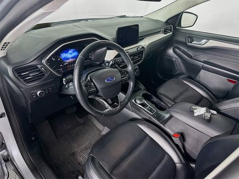 Used 2021 Ford Escape SEL image 30