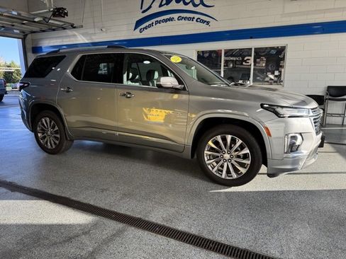 Used 2023 Chevrolet Traverse Premier w/ LPO, Floor Liner Package image 15
