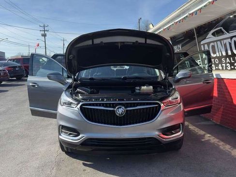 Used 2020 Buick Enclave Essence image 29