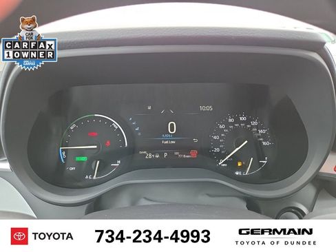 Used 2025 Toyota Sienna LE image 31