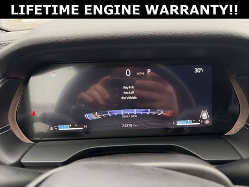 Used 2024 Jeep Grand Cherokee Altitude image 23