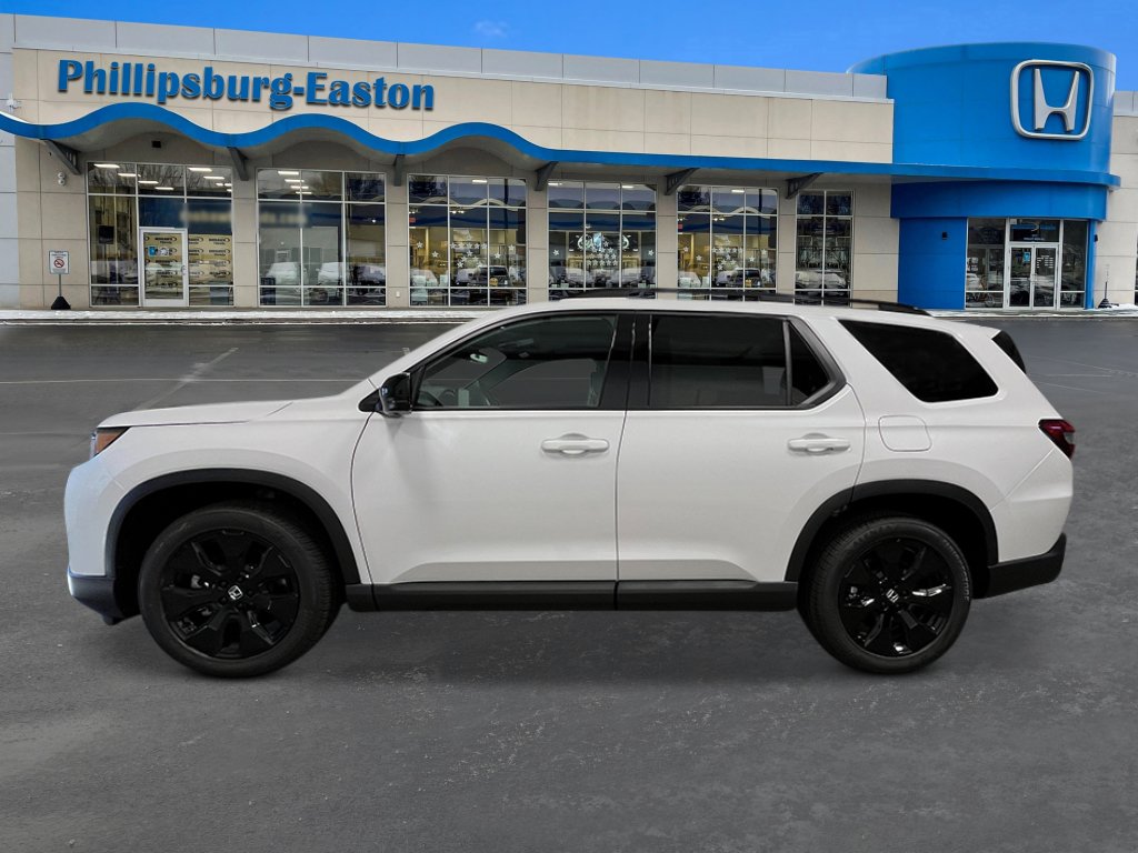New 2026 Honda Pilot Black Edition image 2
