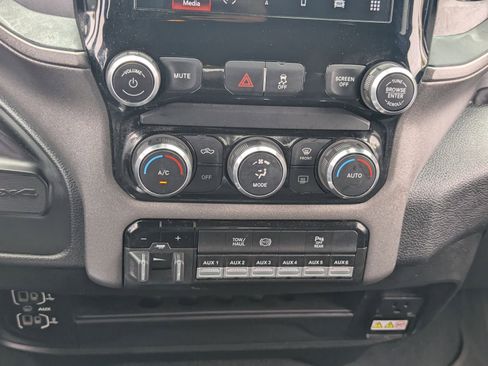 Used 2022 RAM 2500 Tradesman AWD/4WD image 20