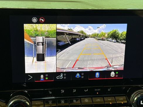 New 2026 GMC Canyon Elevation w/ Convenience Package RWD image 20