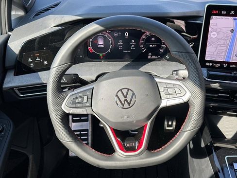 New 2026 Volkswagen Golf SE image 11