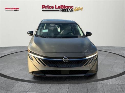 New 2026 Nissan Sentra SL w/ Floor Mat Package FWD image 2