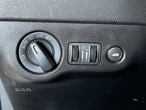 Used 2023 Dodge Charger GT image 10