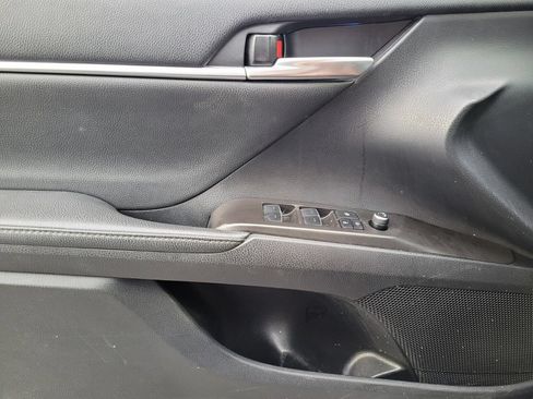 Used 2023 Toyota Camry XSE FWD image 25