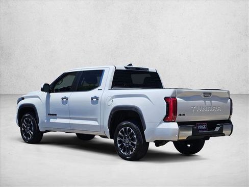 Used 2024 Toyota Tundra Limited AWD/4WD image 8