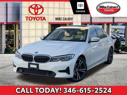 Used 2021 BMW 330i Sedan w/ Convenience Package image 1