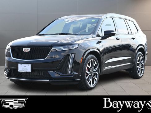 Used 2025 Cadillac XT6 Sport w/ LPO, Floor Liner Package image 1