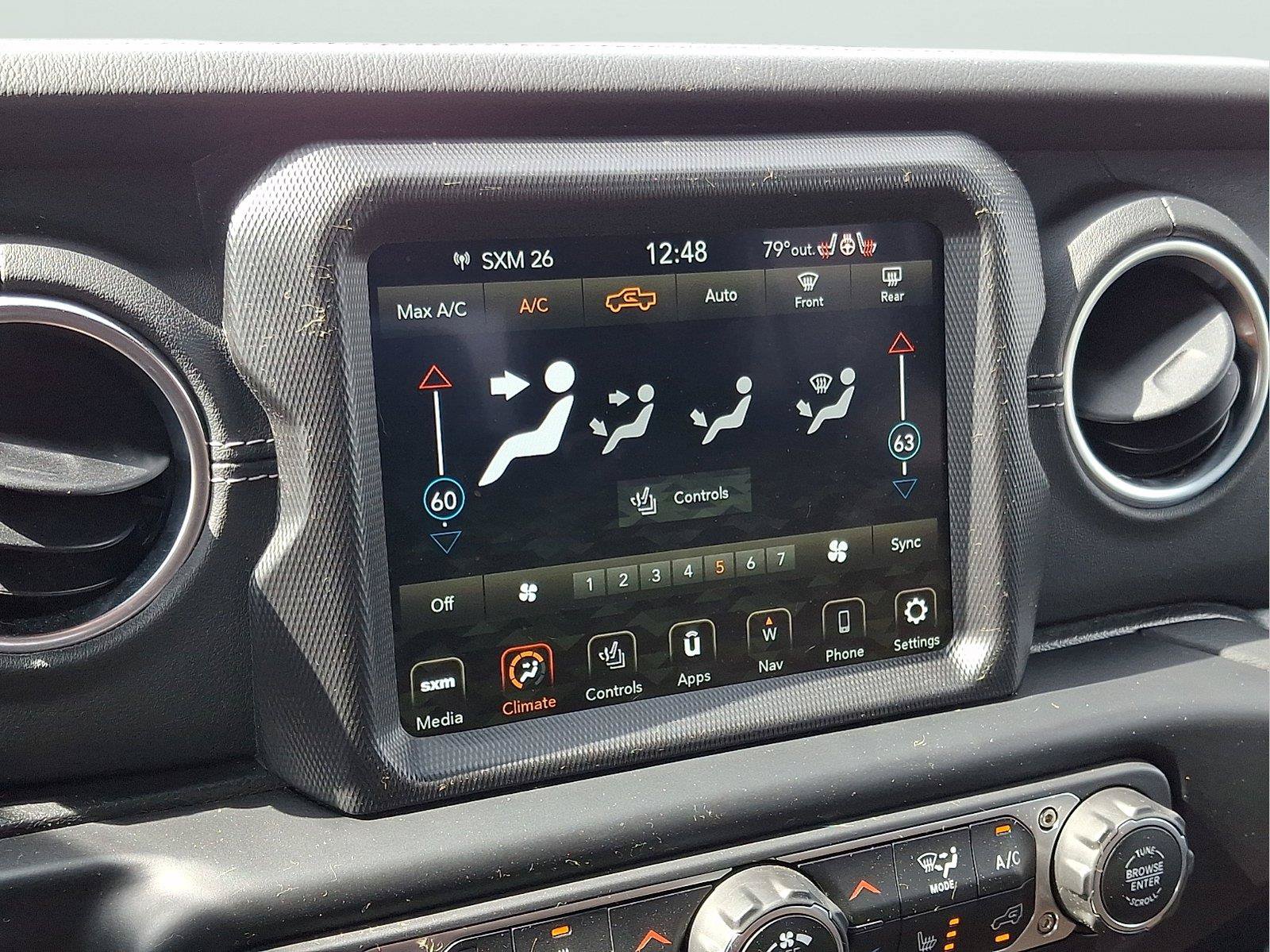 Used 2022 Jeep Gladiator Overland w/ Popular Equipment Package AWD/4WD image 14