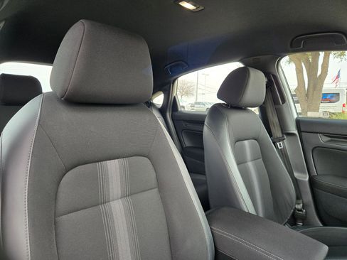 Used 2023 Honda Civic Sport image 31