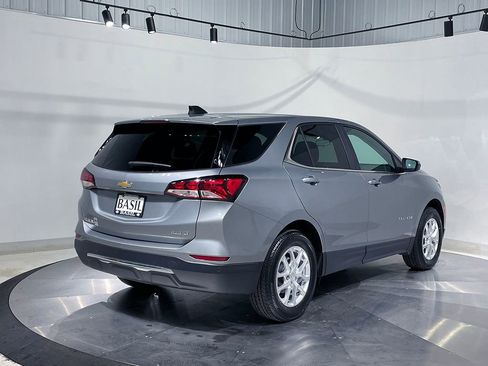Used 2024 Chevrolet Equinox LT AWD/4WD image 11