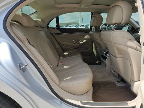Used 2019 Mercedes-Benz S 450 Sedan image 25