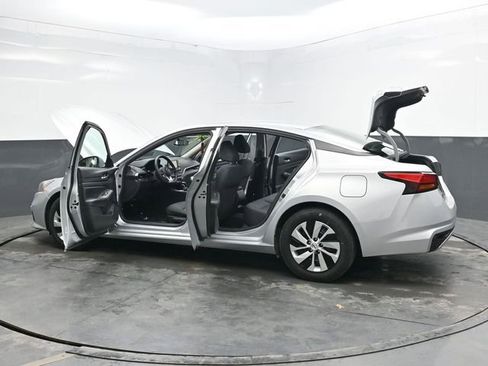 Used 2021 Nissan Altima 2.5 S image 42