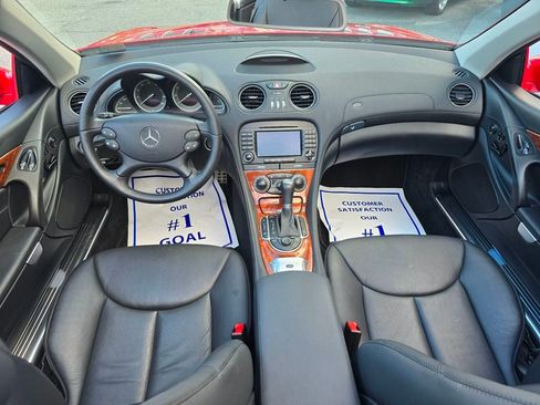 Used 2007 Mercedes-Benz SL 550 image 31
