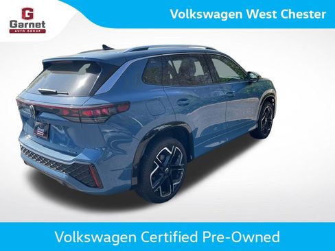 Certified 2025 Volkswagen Tiguan SEL R-Line AWD/4WD image 5