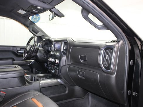 Used 2020 GMC Sierra 1500 AT4 w/ AT4 Premium Package AWD/4WD image 32